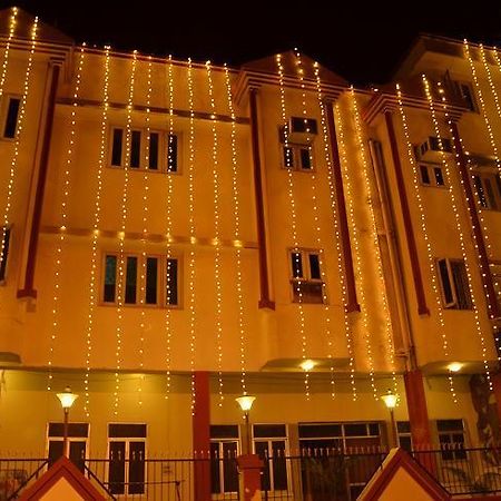 Hotel Kartikey Jaipur Eksteriør bilde