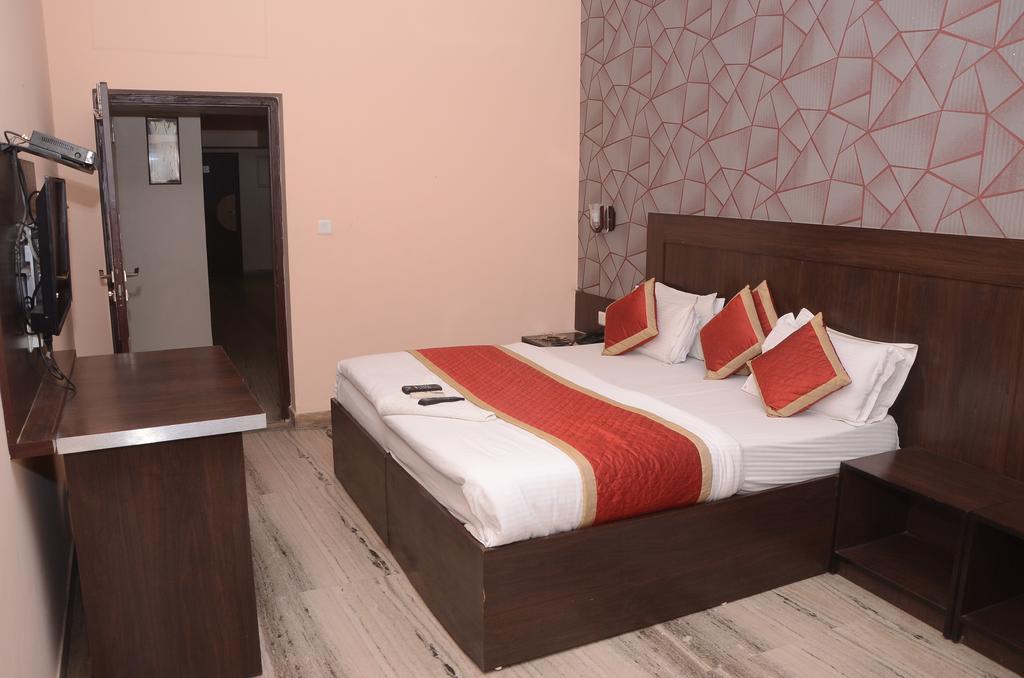 Hotel Kartikey Jaipur Eksteriør bilde