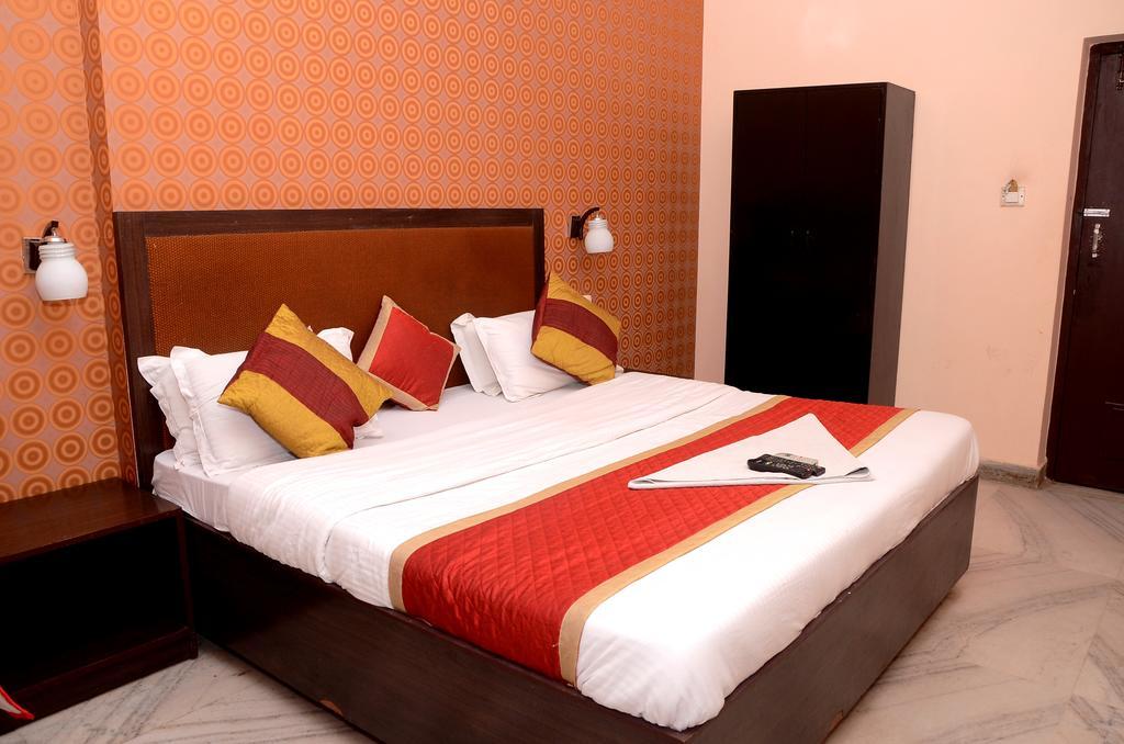 Hotel Kartikey Jaipur Eksteriør bilde